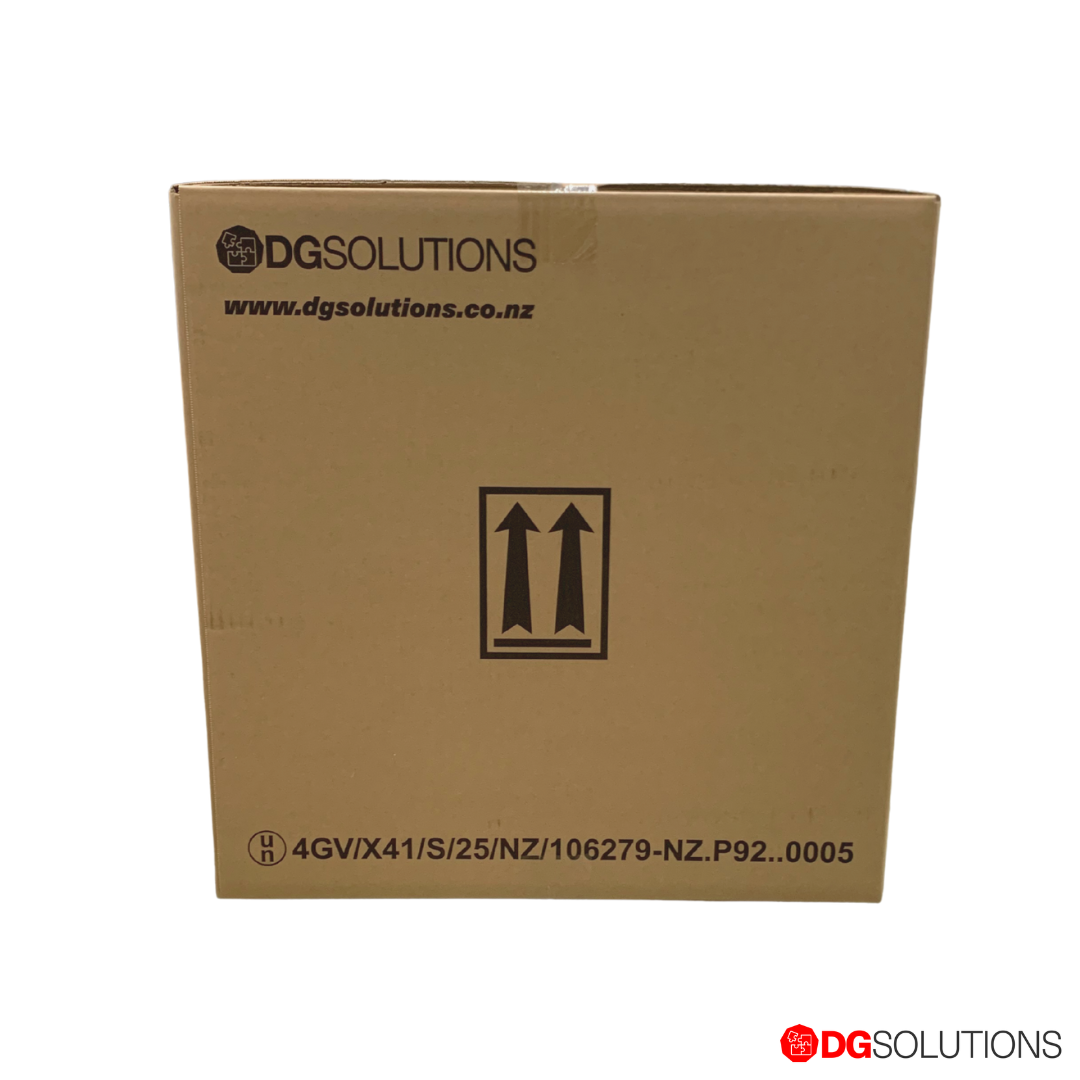Cardboard box with DG Solutions branding on a white background 4gv 41kg 